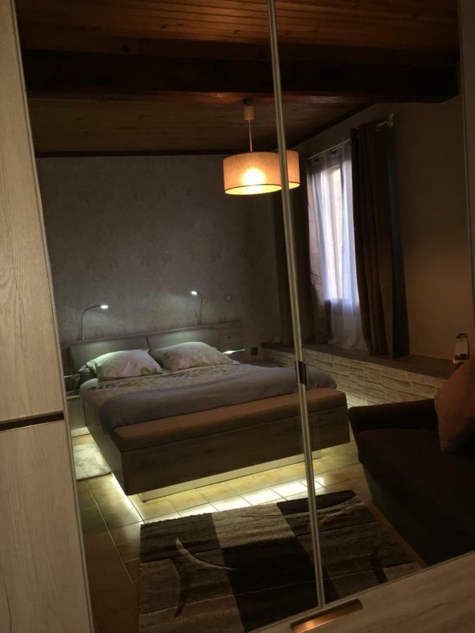 Domaine Jeanne D'Arc Bed and Breakfast Valhuon Εξωτερικό φωτογραφία