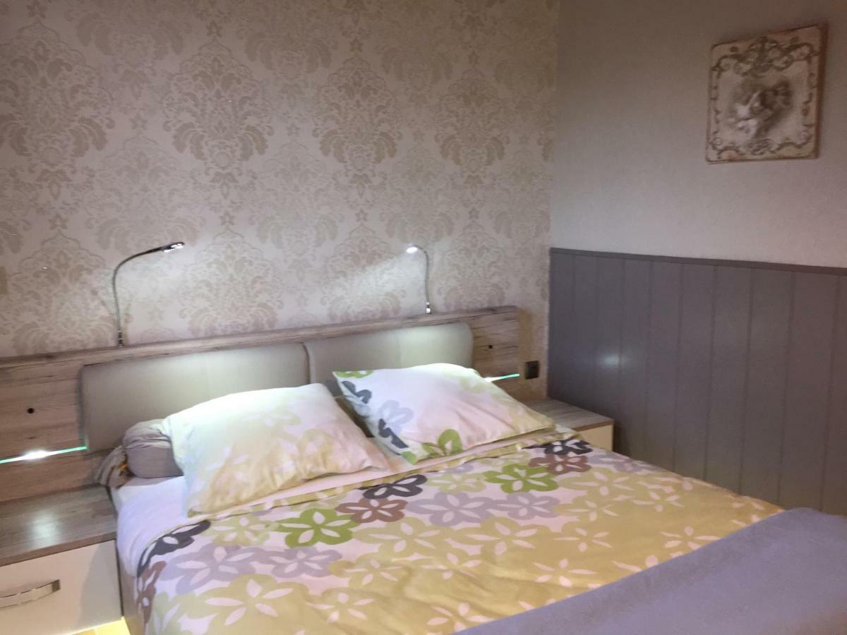 Domaine Jeanne D'Arc Bed and Breakfast Valhuon Εξωτερικό φωτογραφία
